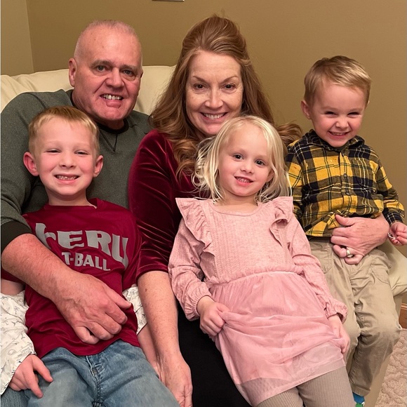 MEET THE POSHER - Picture 5 of 15